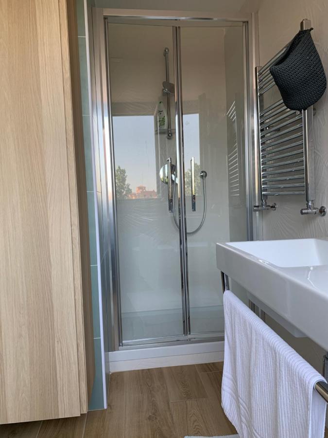 Stanza Claudina Hotel Rome Bagian luar foto